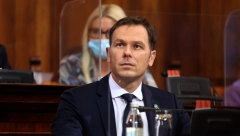 SUTRA SE ODLUČUJE O PREDLOGU BUDŽETA ZA 2023. GODINU Ministar Mali: Ako glasate za ovaj budžet, glasali ste za povećanje plata, penzija i minimalne zarade