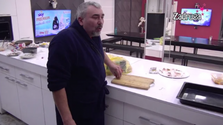 MIKI ĐURIČIĆ NAPUSTIO ZADRUGU Učesnici ne mogu da veruju, evo kako je izašao! (VIDEO)