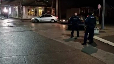 BRUTALAN KURTIJEV TEROR Žena i deca pobegli sa ulica (VIDEO)