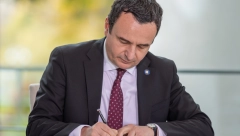 STO MILIONA EVRA SUMNJIVIG NOVCA Kurti umešan u aferu