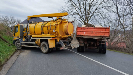 Postavljena treća barikada u opštini Zubin Potok