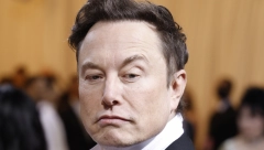 ILON MASK RAZBESNEO CELU AMERIKU! Njegova odluka je  podigla celu zemlju na noge