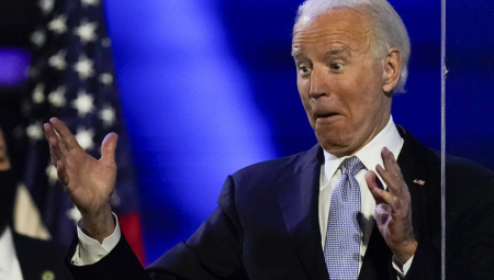 HAOS U VAŠINGTONU! Posle Trampa, i Bajden krio poverljive papire!