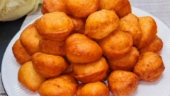 UŠTIPCI BEZ KVASCA I PRAŠKA ZA PECIVO Ne upijaju ni kap ulja, a meki kao duša