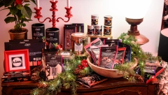 DELUXE PROIZVODI ZA OPUŠTENU PRAZNIČNU TRPEZU