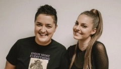 MARIJA ŠERIFOVIĆ POTPUNO POGUBLJENA ZBOG DŽEJLE Pevačica čula ime koleginice sa kojom je godinama spajaju i skroz se zbunila