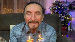 OVO JE SELMA KOJOJ JE POSVEĆENA NAJLEPŠA BALADA BIJELOG DUGMETA! Bebek joj je otpevao uživo, pa se oprostio!