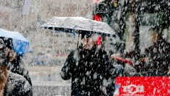 PAŠĆE METAR SNEGA! Današnja vejavica je samo početak, evo kad se očekuje ledena zima