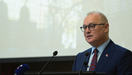 UMESTO U KURTIJEVIM KAZAMATIMA, PANTIĆ I NEDELJKOVIĆ SA SVOJIM PORODICAMA Goran Vesić izrazio zadovoljstvo zbog velike pobede Srbije