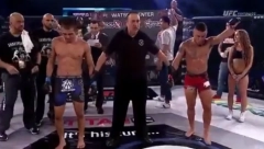ŠOKANTNA SCENA MMA borac brutalno nokautirao devojku, a sve zbog sudijske odluke (VIDEO)