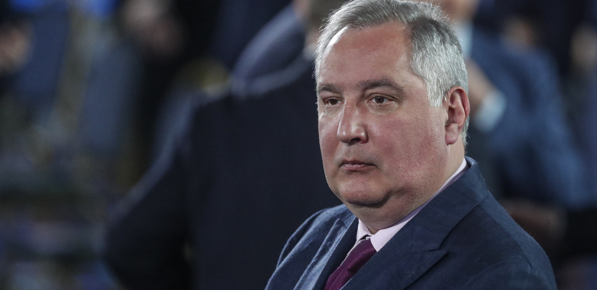 "MOLIM VAS DA GA PREDATE MAKRONU" Rogozin poslao izvađeni fragment granate francuskom ambasadoru u Moskvi