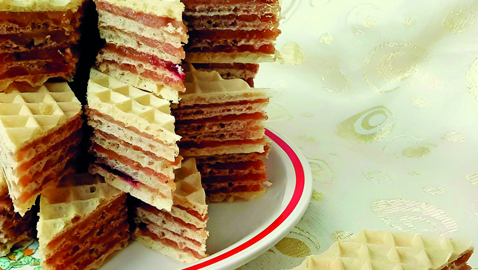 TRADICIONALNI SRPSKI SLATKIŠ Posne Jadro oblande, brzo i lako se prave