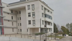 DETALJI TRAGEDIJE NA ZVEZDARI Tragovi na telu i u stanu ukazuju da je brutalno ubijena?