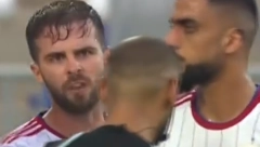 START ZA ZATVOR Pjanić sa obe noge udario igrača u grudi (VIDEO)