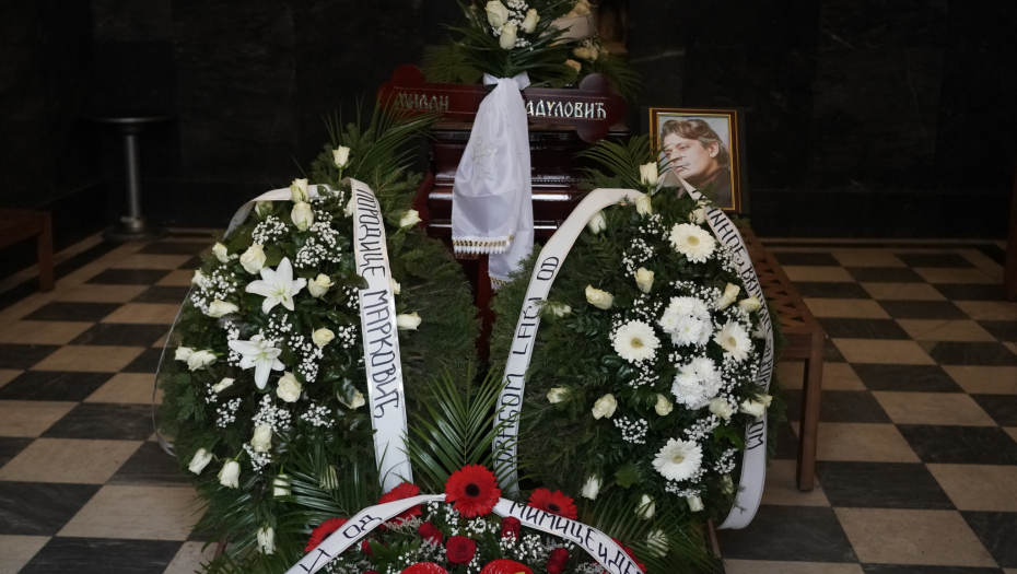 NEUTEŠNI OTAC, BAKA I DEKA Laća je otišao da s majkom i bratom nađe mir: TUGA