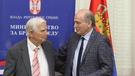 ZA LJUDE ZNANJA I VEŠTINA TRI PUTA VEĆE ZARADE Najavljeni sjajni programi i ostali planovi za 2023. godinu