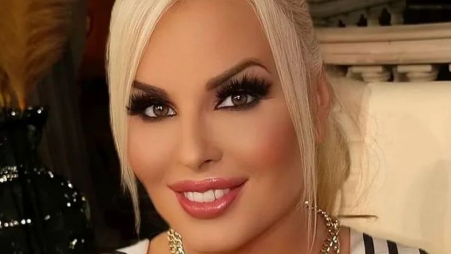 OSTAĆETE BEZ DAHA KADA VIDITE BOMBASTIČNU ĆERKU LEE KIŠ Fatalna plavuša koja izgleda kao ANĐEO,  a tek da čujete čime se bavi! (FOTO)