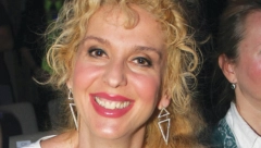 OVAJ MOĆNIK JE DEČKO IVANE MIHIĆ Svi ga znamo, bavi se glumom, neverovatan je frajer