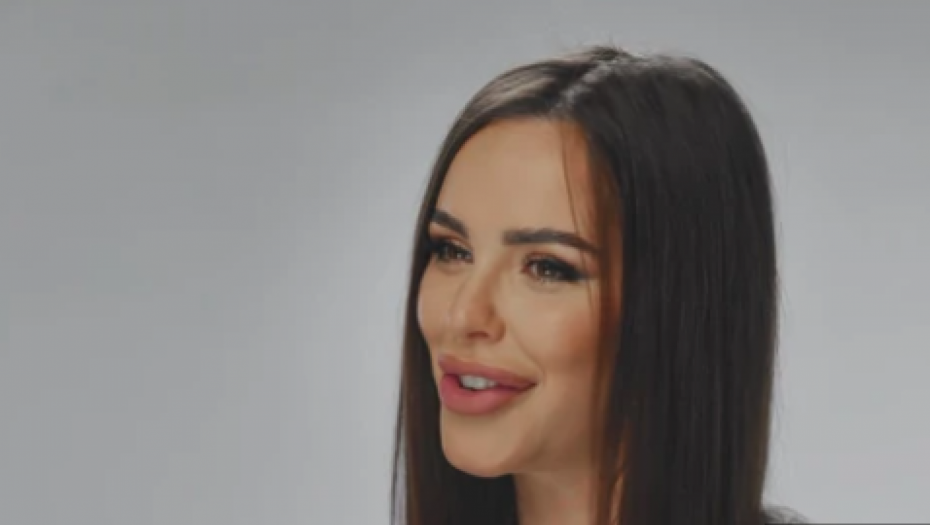 CECINA SNAJKA BOGDANA RAZNEŽILA NACIJU Kad vidite njenu novu fotografiju, sve će vam biti jasno
