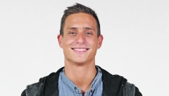 SLAVEN DOŠLO OBAVLJA POSLEDNJE PRIPREME Otkriveno šta radi glumac pred prvo polufinale Pesme za Evroviziju