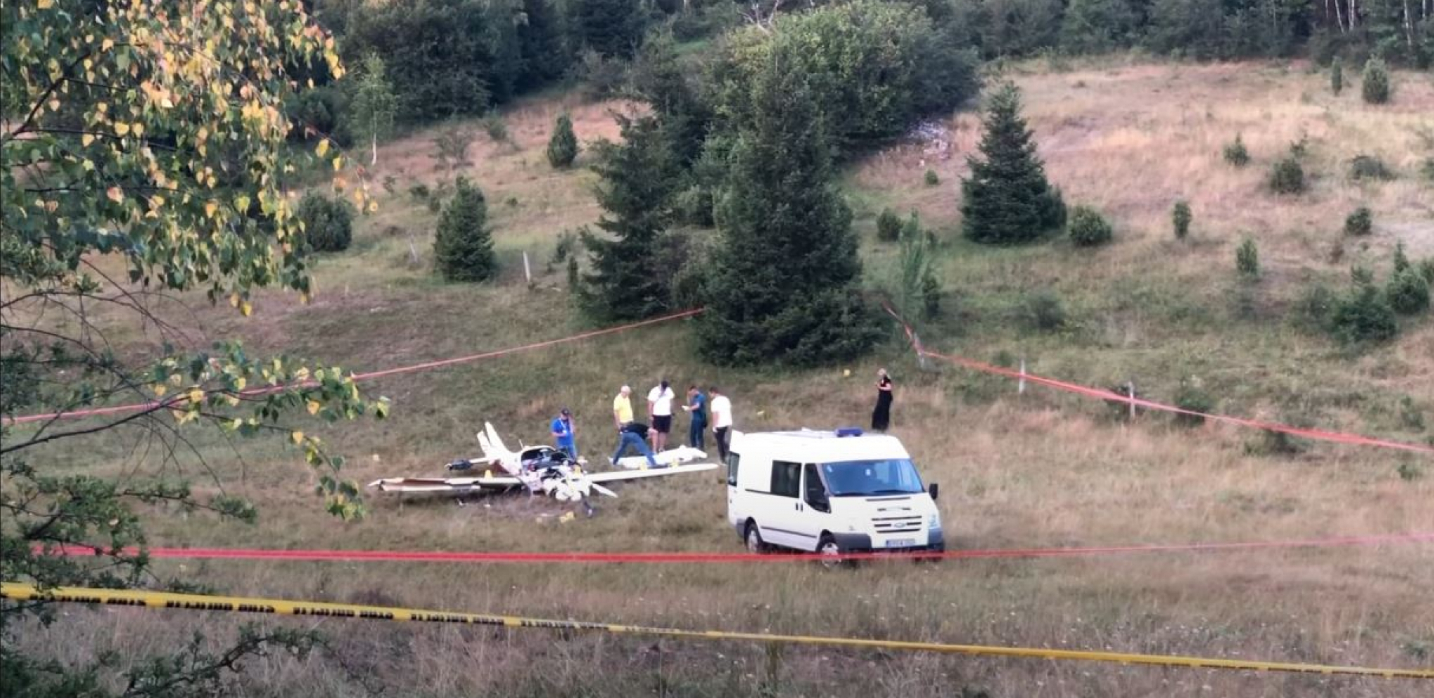 DETALJI HORORA U PRIJEDORU Instruktor letenja i njegova starija ćerka nastradali, mlađa devojčica izbegla smrt!