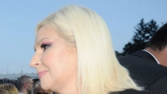 NEMILOSRDNO GAZE SVE ŠTO JE SRPSKO I SVETO! Tajkunski mediji i Zorana u zajedničkoj kampanji protiv patrijarha (FOTO)