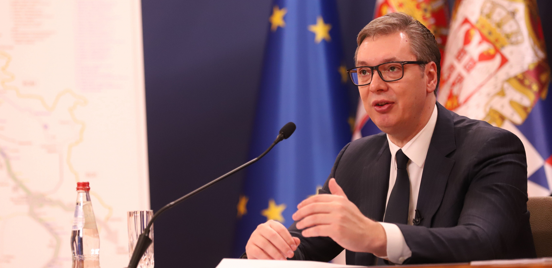 GODIŠNJA KONFERENCIJA PREDSEDNIKA SRBIJE "U cirkusu sam video pripitomljene i slonove i tigrove, ali nikada vukove!" (VIDEO)