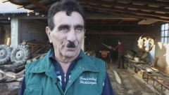 ON JE PRAVI SREĆKO ŠOJIĆ Milenka svi znaju, na svadbama se više slikaju sa njim nego sa mladom! (FOTO)