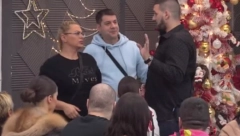 ZOLA JE BACAO KOLICA MALOG ŽELJKA Marija brutalno udarila na Zolu, Marinković rekao koga vidi uz dete