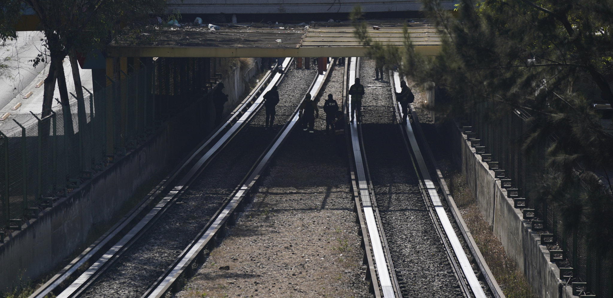 NOVI DETALJI TRAGEDIJE U MEKSIKU! Povećao se broj povređenih u stravičnom sudaru dva voza u metrou