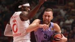 FENER, BASKONIJA I MILANO SE IŽIVLJAVALI Ubedljive pobede domaćina, Real jedini slavio kao gost u Evroligi