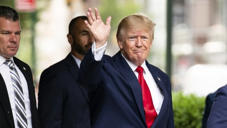 TRAMP NA METI FBI! Novi udarac za bivšeg predsednika SAD!