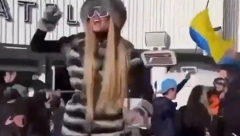 DOK NJIHOVI SUNARODNICI GINU, ONI SE BAHATE! Ukrajinci pobesneli zbog snimaka