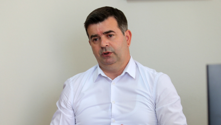OVA GRUPA PACIJENATA SE MORA ZBRINUTI: Đerlek najavio za šta će se koristiti kovid bolnice u Batajnici, Novom Sadu i Kruševcu!