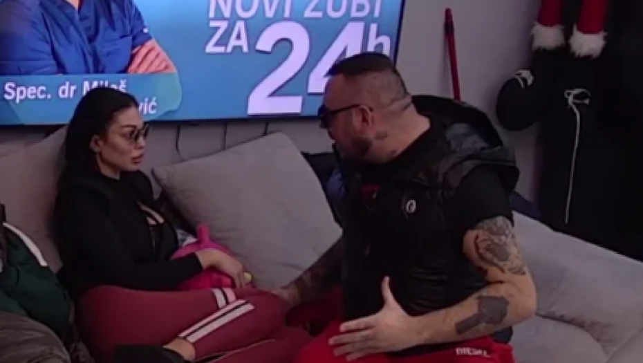 NATEKLA OD SUZA I UVREDA Maja jecala zbog Filipa, ne miri se sa tim da je odbačena (VIDEO)