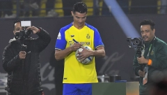 NIJE SE ŠTEDEO Platio 2.400.000 evra da bi gledao Mesija i Ronalda