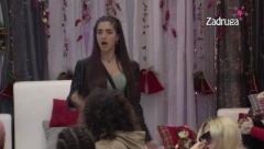 ISKORISTILA PRILIKU! Anđela prišla Zvezdanu, dok je Ana u Rajskom vrtu! OSTAVLJA MU SKRIVENE PORUKE?!