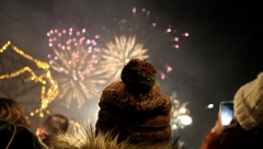 I VESELO I SVEČANO Proslavljena noć između 13. i 14. januara: Srpska nova uz vatromet i kuvano vino