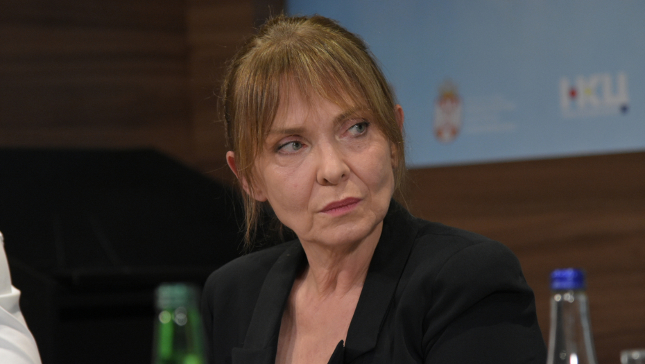 OVO JE MISTERIOZNI SIN VESNE TRIVALIĆ Strogo se krije od javnosti, ŽIVI U DVE DRŽAVE, evo kako izgleda, a tek da čujete koje škole je završio! (FOTO)