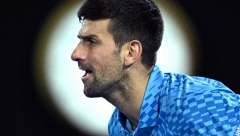 UMETNOST TRGOVINE Kupiš kartu da gledaš Novaka, uz to dobiješ automobil