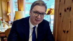 EVO KAKO PREDSEDNIK PROVODI PAUZU U DAVOSU "Ovo uvek dobro dođe" (FOTO)