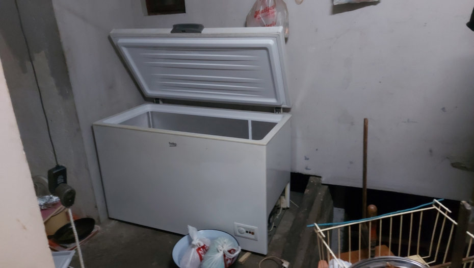 DANAS OBDUKCIJA TELA BEBE PRONAĐENE U ZAMRZIVAČU Majka privedena i saslušana u svojstvu građanina!