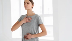 SIMPTOMI RAKA KOJI MOGU DA SE OTKRIJU DOK DIŠETE Pet znakova razlog su da se momentalno javite lekaru