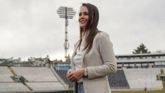 MIS SVETA ZBOG KOJE SU DRHTALI ZVEZDA I PARTIZAN Svetlana Bilić je ispisala istoriju srpskog fudbala, proglašena je najlepšom, a sada za "Alo!" otkriva kako izgleda karijera sudije (VIDEO)