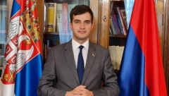 TOMIĆ: Okupili se politikanti i foliranti