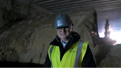 KORAK BLIŽE ZAVRŠETKU OBILAZNICE OKO BEOGRADA Vesić: Probijen tunel "Beli potok" (FOTO)