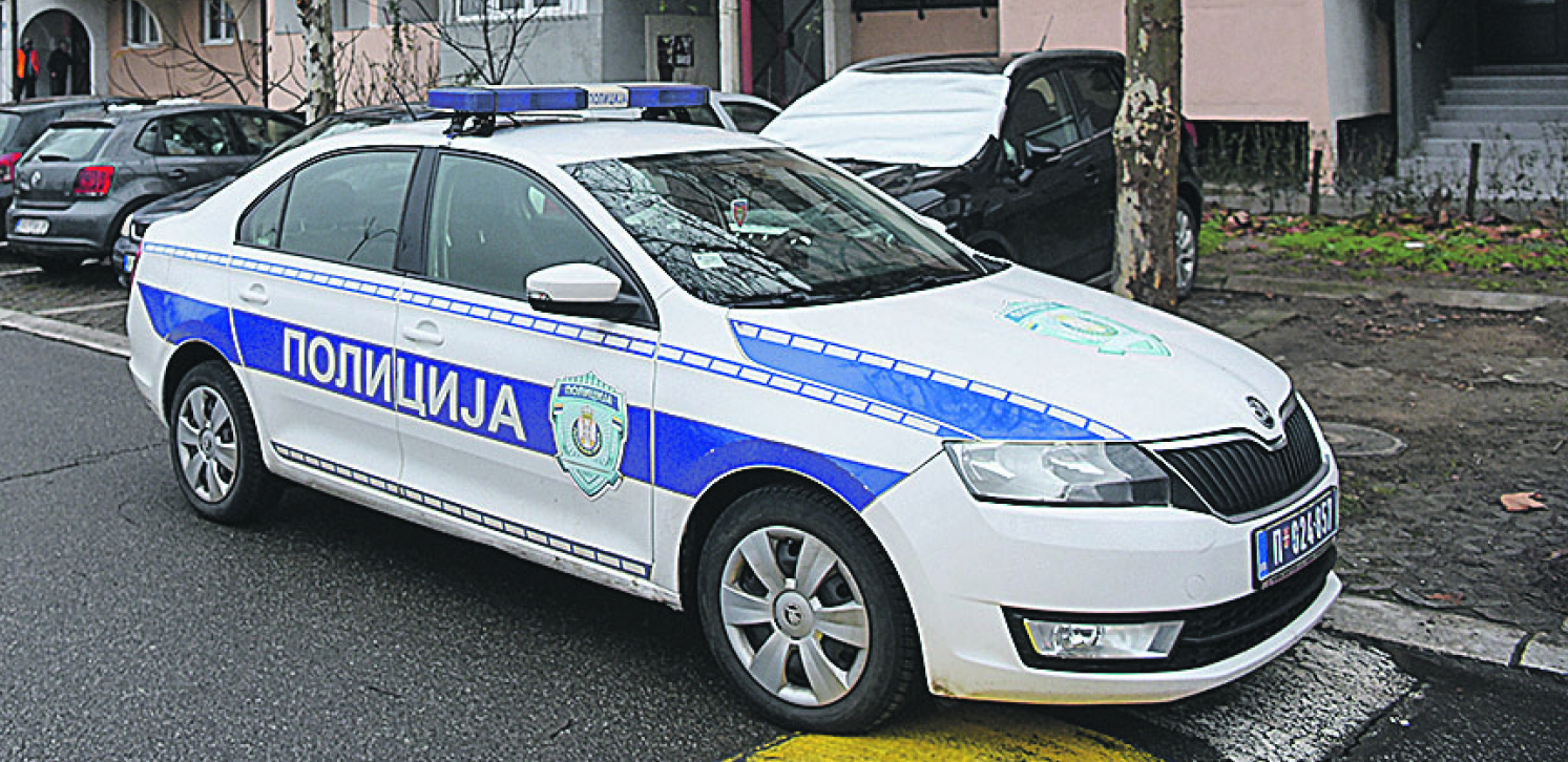 PROVALIO U KUĆU I UKRAO VREDAN ALAT Policija u Novom Sadu ekspresno uhapsila osumnjičenog provalnika