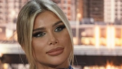 "BOLE UŠI" Isplivao snimak sa nastupa Ivane Nikolić, usijale se društvene mreže, pevačica na meti kritika (VIDEO)