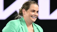 POTRESNA ISPOVEST JELENE DOKIĆ Nekadašnja teniserka otkrila užasne poruke koje dobija: Moj brat se ubio pre 24 sata i bili smo mu na sahrani