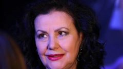 VELIKA TRAGEDIJA U DOMU NAŠE GLUMICE Ostala bez najvećeg životnog oslonca, slomljena od bola